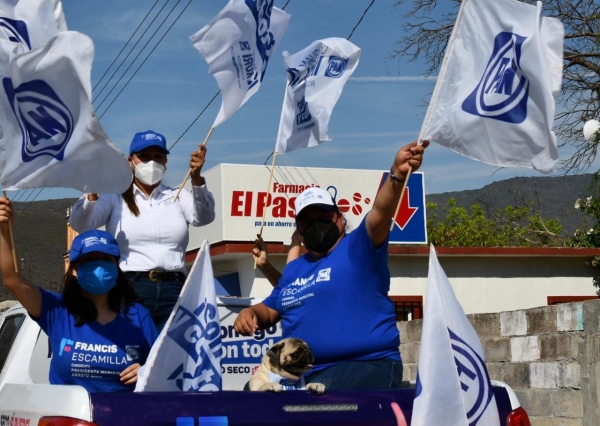 Arranca campaña Francis Escamilla