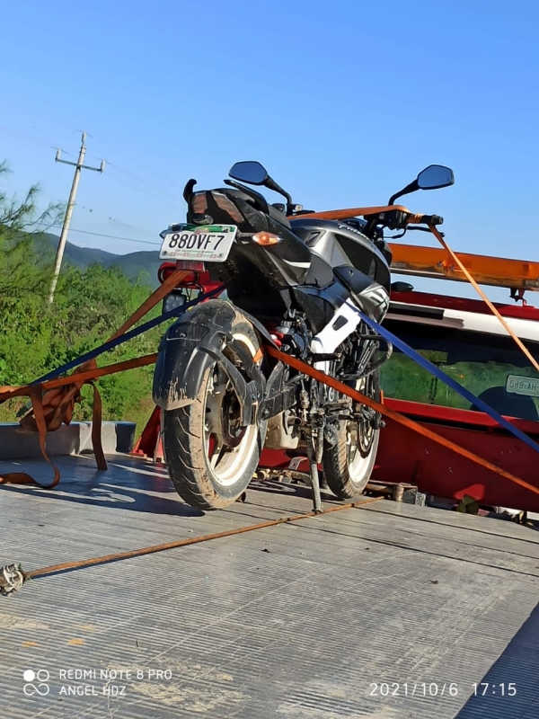 Motociclista detenido por posesión de narcóticos