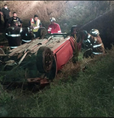 Fallece en accidente automovilístico