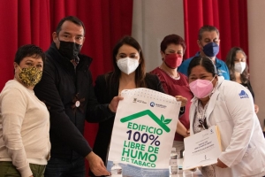 Entregan SESEQ y SECA certificados &quot;libres de humo&quot; en San Juan