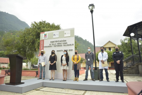 Se certifica Jalpan de Serra como comunidad saludable.