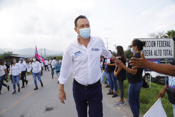 Realiza Mauricio Kuri gira por la sierra