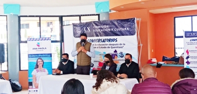 Realizan conversatorio sobre educación en San Joaquín