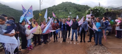 Lupita Ramírez Plaza Puso en marcha la rehabilitación de calle La Loma en Derramadero de Bucareli