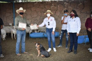 Hacen entrega de reconocimiento del programa “Desarrollo Territorial” en Ezequiel Montes