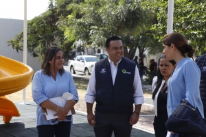 Entrega Luis Nava obras de mantenimiento y rehabilitación en la colonia Del Valle