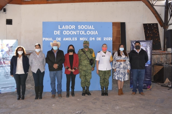 Jornada de salud bucal mediante labor social de odontología del Ejército Mexicano.