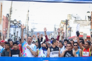 Realizan Medio Maratón dentro de la “Feria San Juan del Río 2022” con más de mil personas