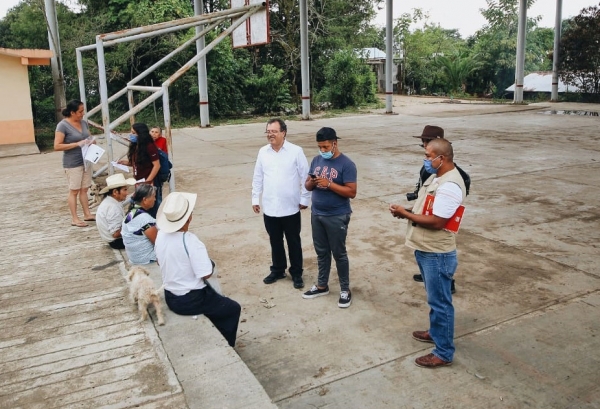 Entregan &quot;Pensiones para el Bienestar&quot; en Landa de Matamoros