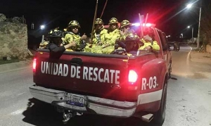 Bomberos de Ezequiel Montes y Cadereyta  Se suman para combatir el incendio forestal en Pinal de Amoles