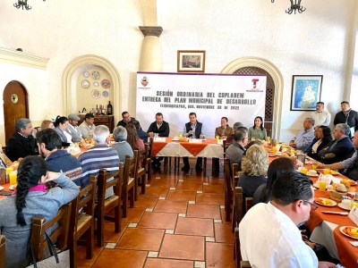 En Tequisquiapan se gobierna con rumbo y de la mano de la ciudadanía: Toño Mejía