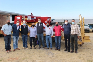 Impulsarán UGRQ y Municipio de Huimilpan rastro y planta de alimentos local