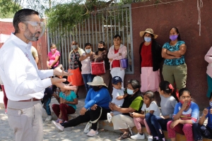 VISITA MIGUEL NAVA EL MERCADO 5 DE MAYO Y ARCILA, SAN JUAN DEL RÍO.