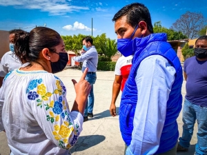 Más obra pública para comunidades de Pedro Escobedo