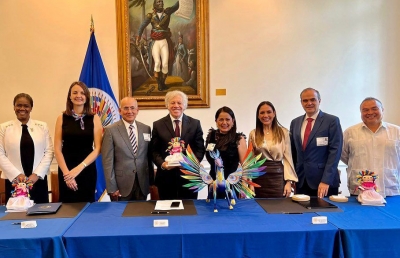 Realiza Selene Salazar  gira de trabajo en Washington, D. C.