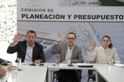 Comisión de Planeación y Presupuesto firma Convenio de Colaboración con la ESFE y aprueba diversos Dictámenes