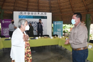 Firman convenio para proyecto sobre cosecha captación de agua de lluvia