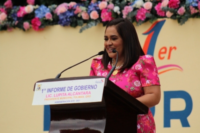 Primera Mujer Alcaldesa Supera las Expectativas en Primer Informe de Gobierno en Tolimán