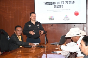 Participan en Taller de Identidad de Pueblos Mágicos