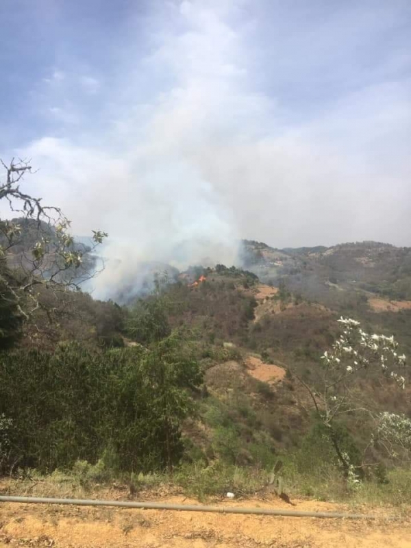 #Actualización | Hay preocupación por 2 adultos mayores en incendio de Durazno de San Francisco.