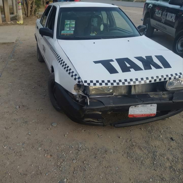 Un taxi chocó por alcance en la federal 69