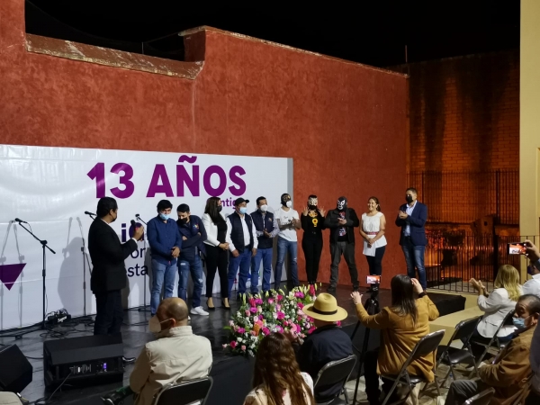 RTQ Jalpan festejo sus 13 años al aire