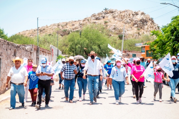 EVC se compromete a más infraestructura en El Marqués