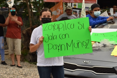 Ciudadanos muestran respaldo a Payín Muñoz con caravana