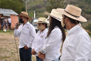 Se comprometen con Jalpan candidatos a regidores del proyecto independiente