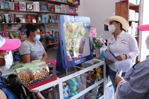 Sonia Rocha recorre Landa de Matamoros y Jalpan de Serra