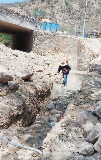 Obra de muro de contención divide a vecinos de El Salado