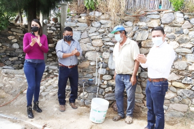 Entrega JCL sistema de agua en el Motoshi