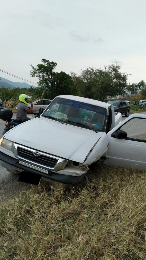 Rebasaba sobre la carretera 69; termino ocasionando un accidente