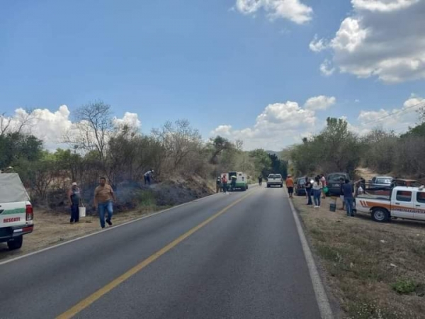 Sofocan incendio en La Campana, Landa de Matamoros