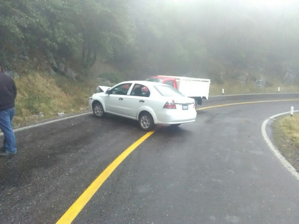 3 lesionados en choque