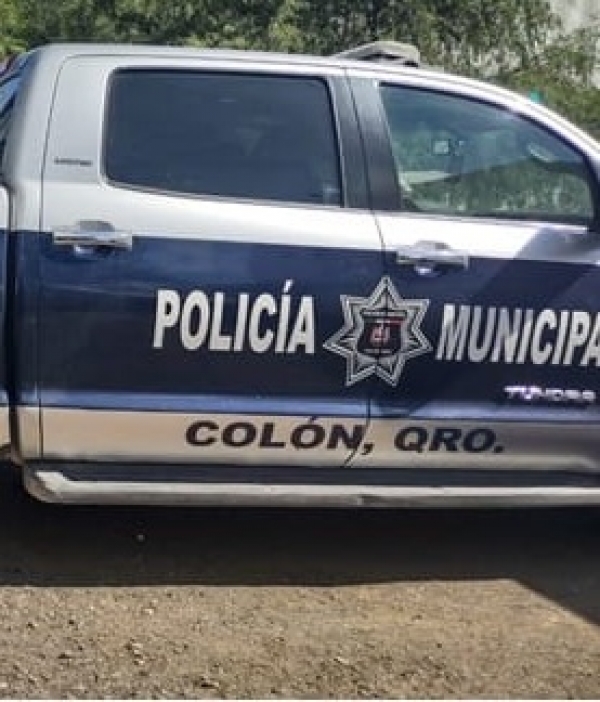 Policías de Colón amenazan y agreden a chofer jalpense y su a su hijo menor.
