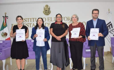 Realiza IEEQ Conversatorio sobre la reforma político-electoral