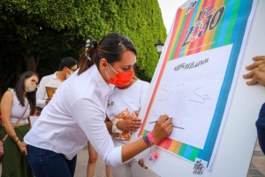 Bety León firma la agenda 2030 proyectos estratégicos para Querétaro