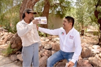 Recorre Alejandro Arteaga Colón