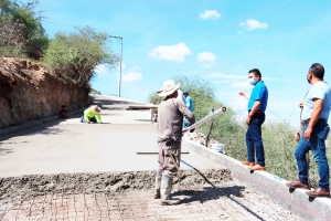 Arranca y supervisa obras JCL