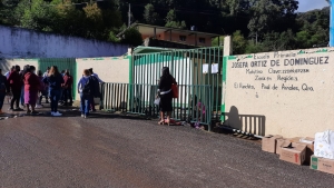 Padres de Familia toman Primaria de El Ranchito