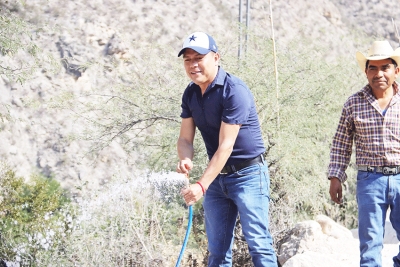 Rehabilitan sistema de agua en El Paraiso