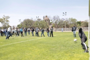 Más y mejor infraestructura deportiva ofrece Kuri a las familias queretanas