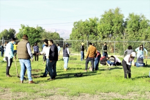 Plantan más de 500 árboles en el parque Cirino Anaya