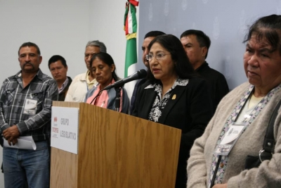 La diputada Laura Polo y habitantes de La Peñuela, denuncian donación de terrenos de su propiedad, por parte de la autoridad municipal colonense.