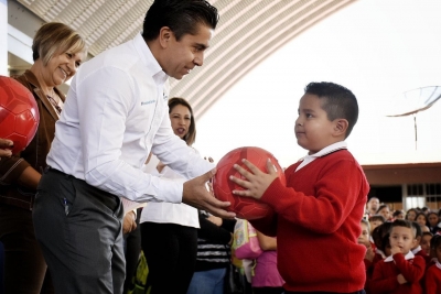 Encabeza Roberto Sosa arranque del programa “Paso a Paso Avanza Contigo”