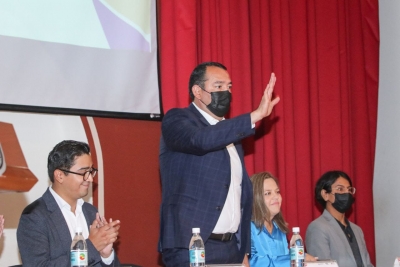 San Juan del Río establecerá acciones en favor de las juventudes sanjuanenses: Roberto Cabrera