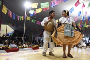 Inauguran “7º Concurso Nacional de Huapango” en El Marqués