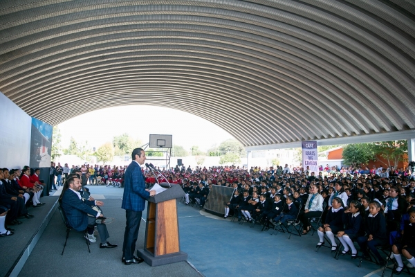 Entrega Gobernador infraestructura a la comunidad educativa de Tequisquiapan