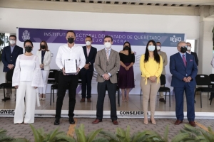 Se registra Kuri en candidatura común con Querétaro Independiente